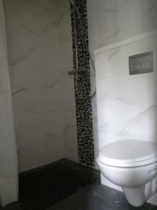 Studio D'Hotes Climatise Floirac  Kültér fotó