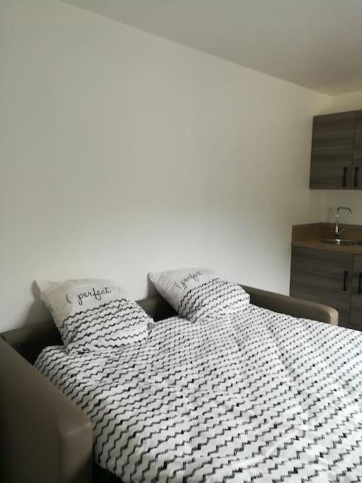 Studio D'Hotes Climatise Floirac  Kültér fotó